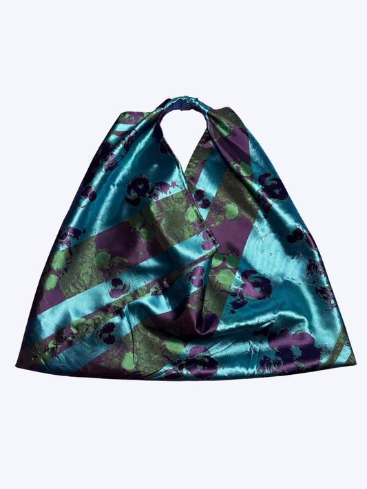 The Understanding Bag